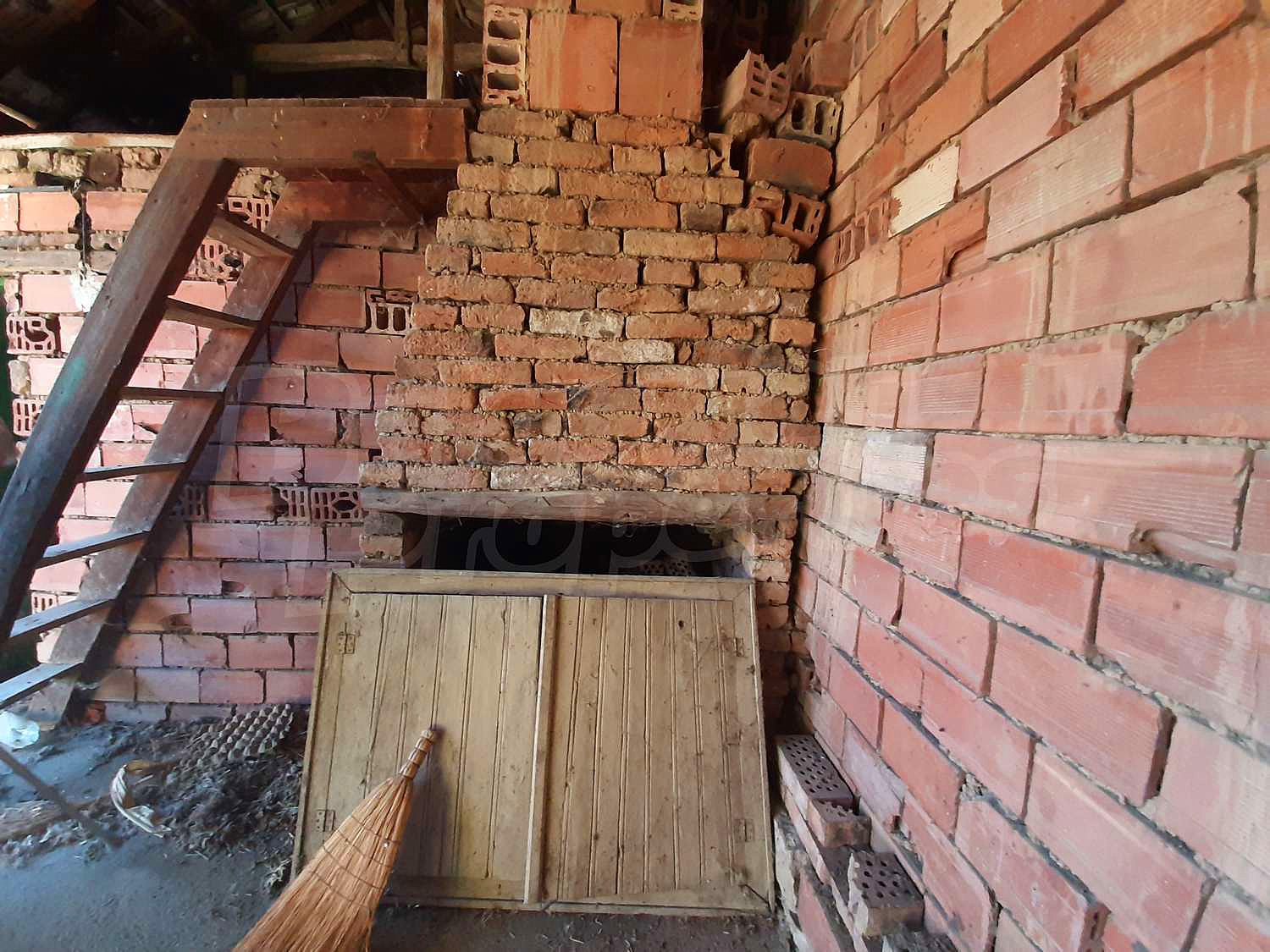 Gallery Picture 19