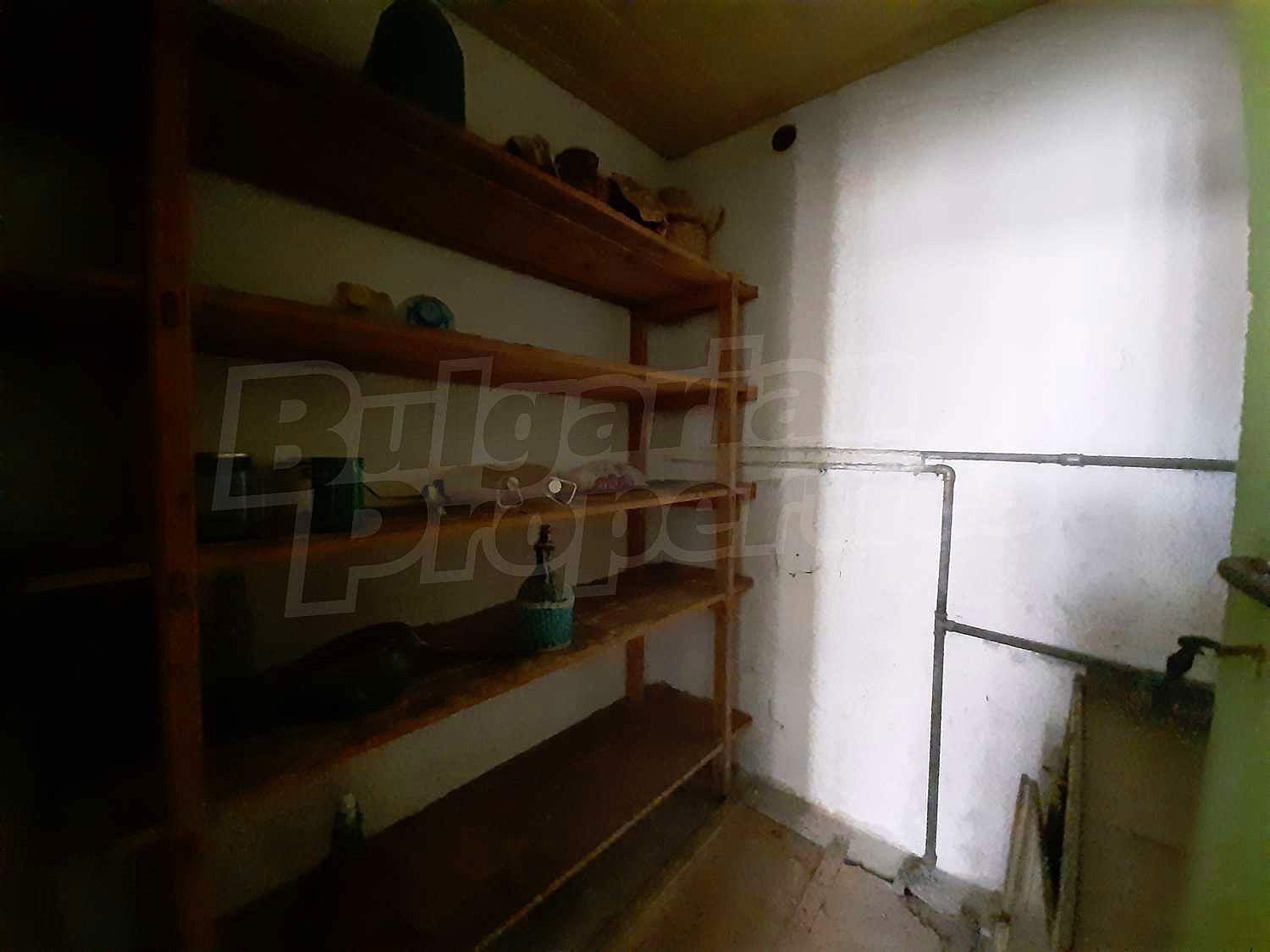 Gallery Picture 6