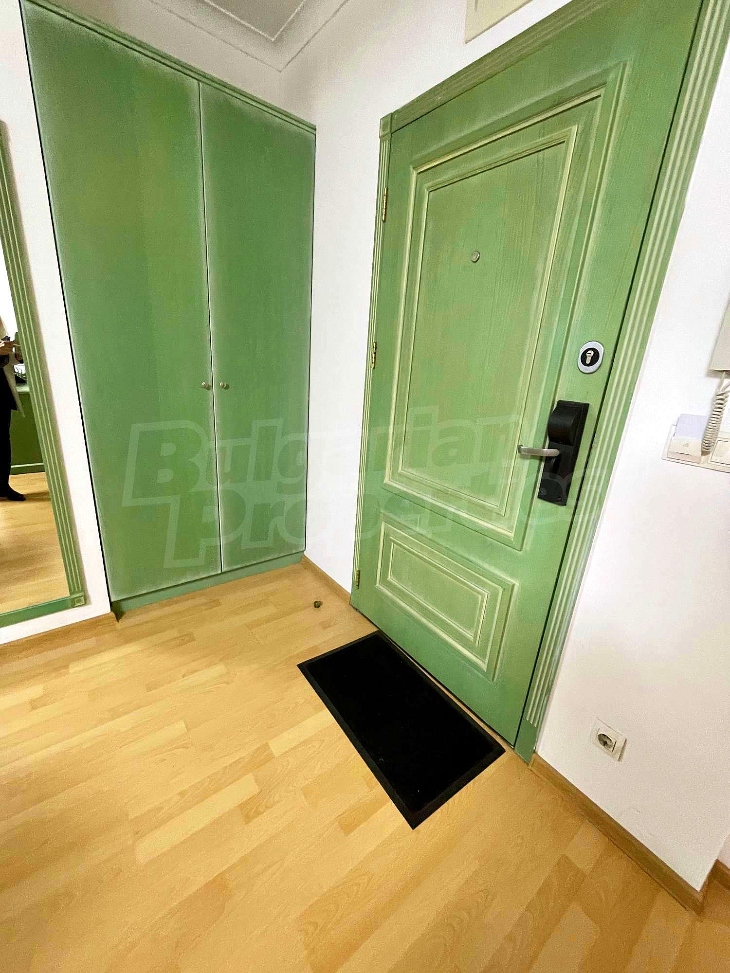 Gallery Picture 11