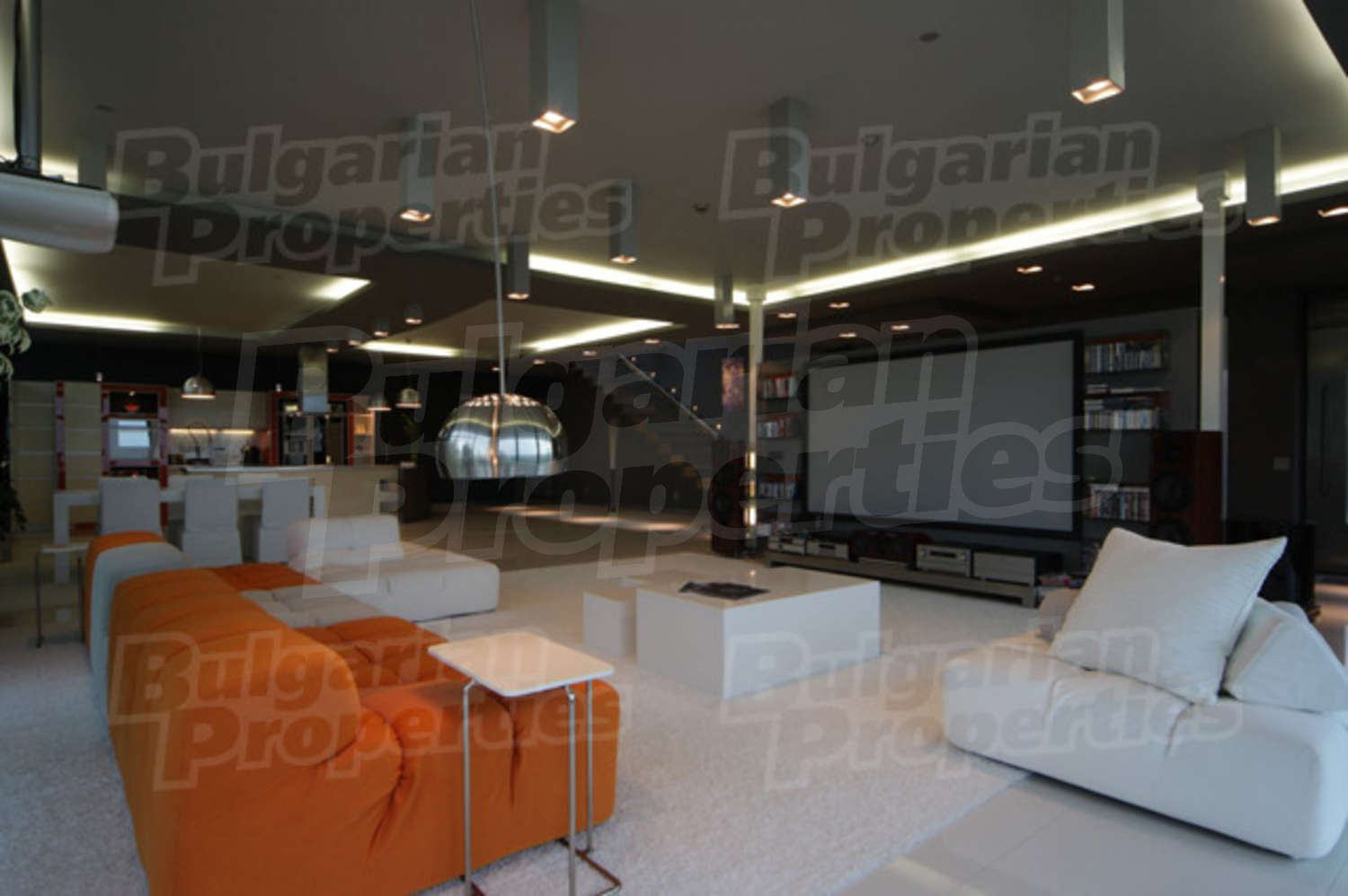 Gallery Picture 6