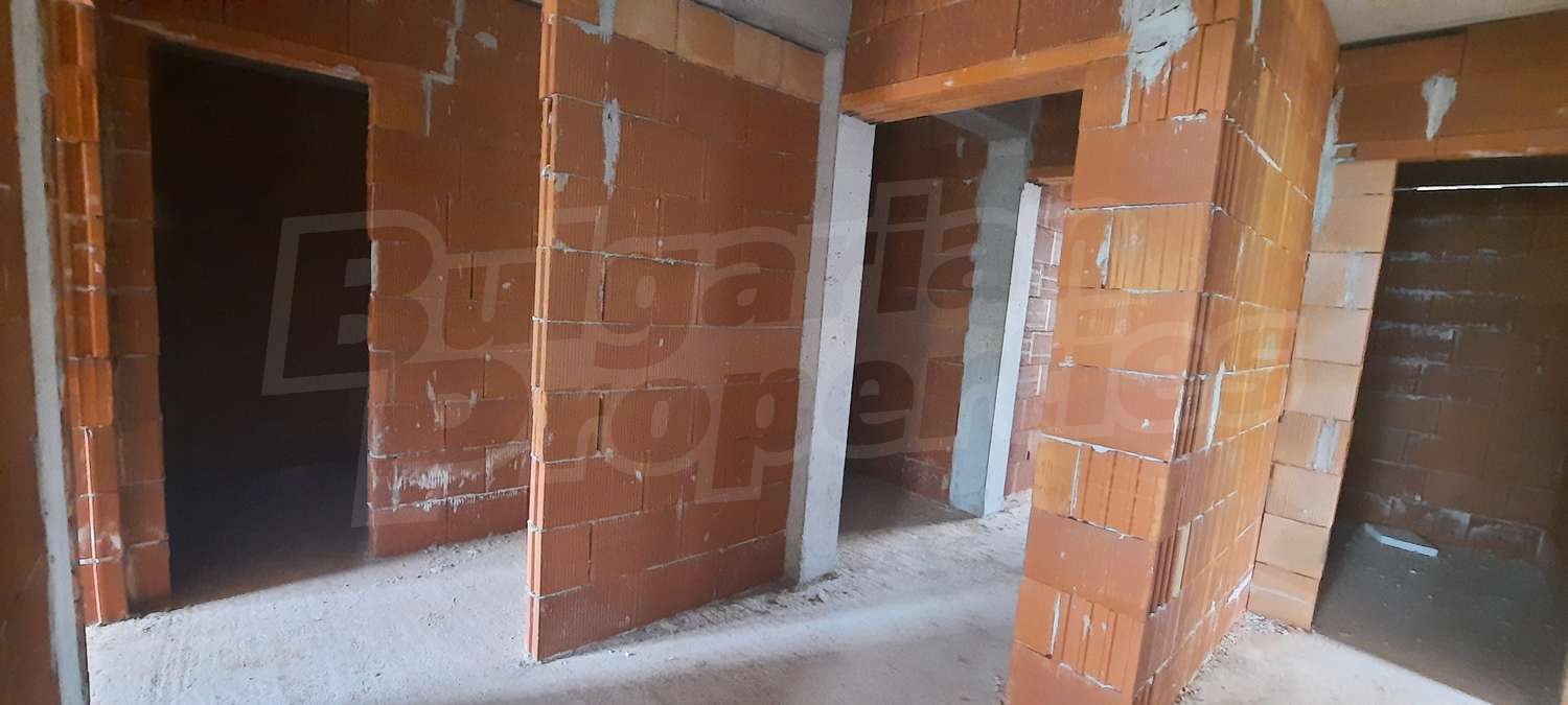 Gallery Picture 10