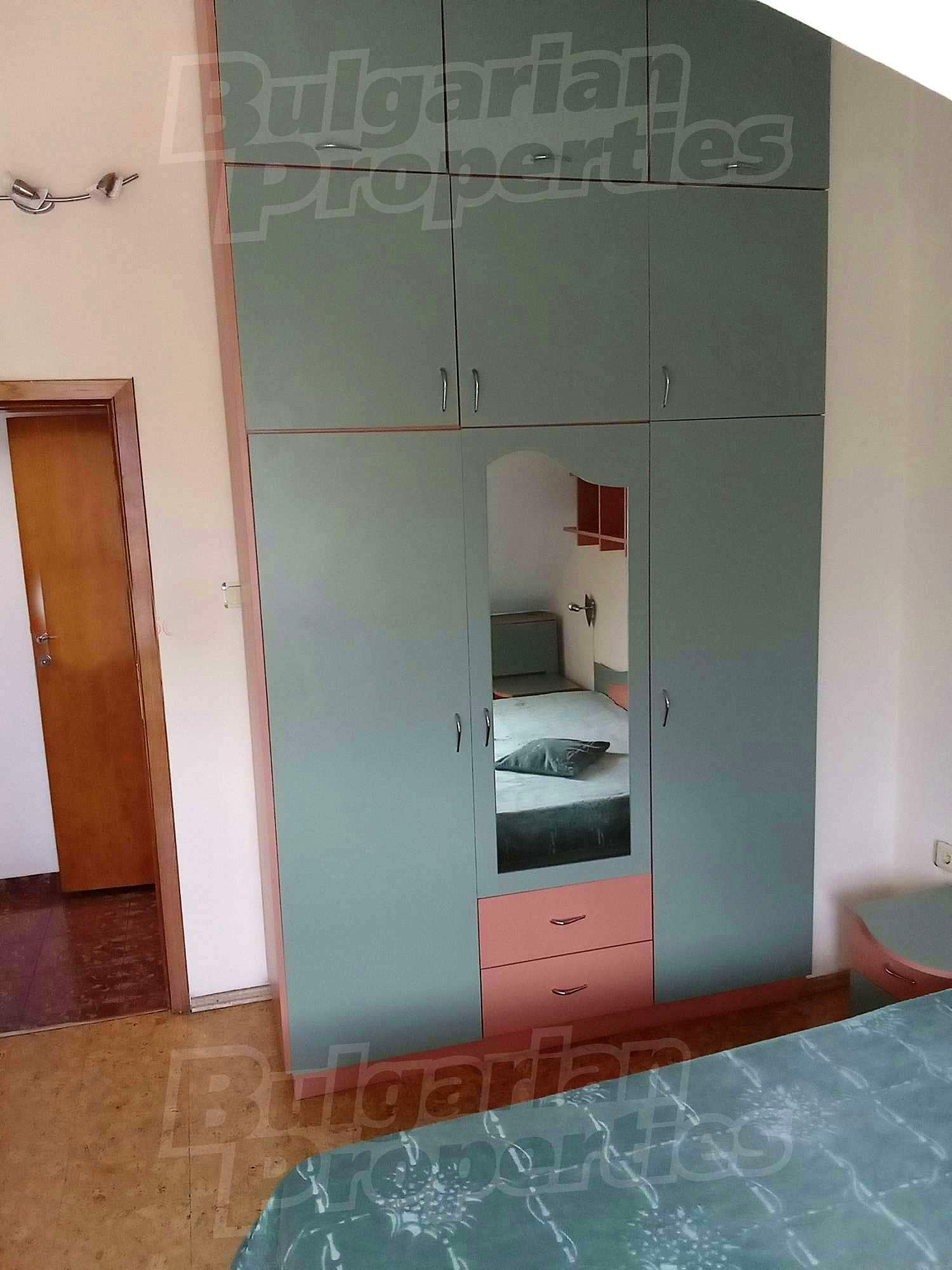 Gallery Picture 11