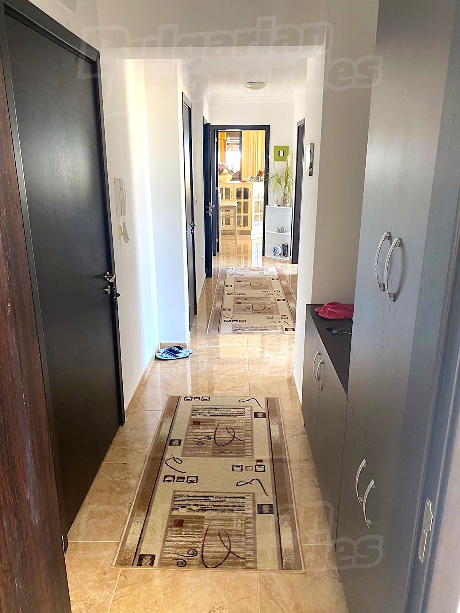 View of The Top 18 Apartments With Floor-to-Ceiling Windows in Dallas