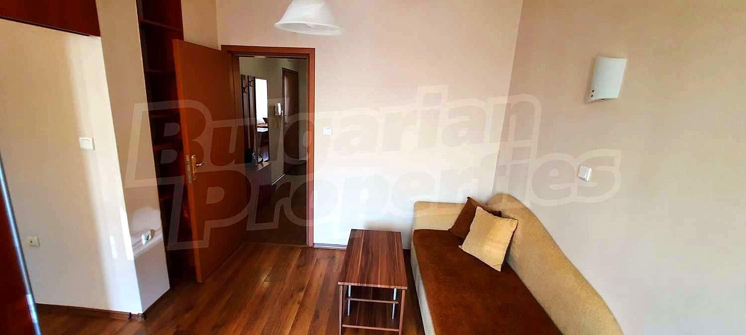 Gallery Picture 15