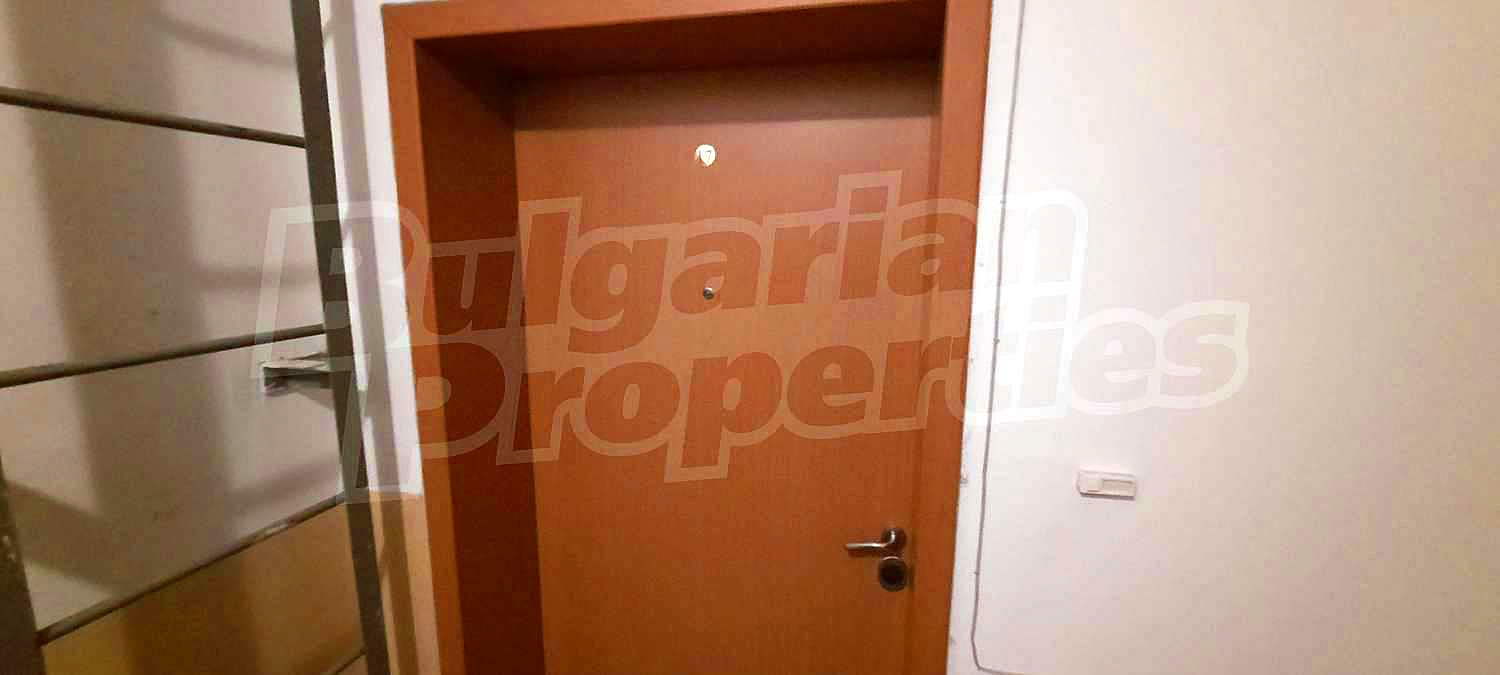 Gallery Picture 25
