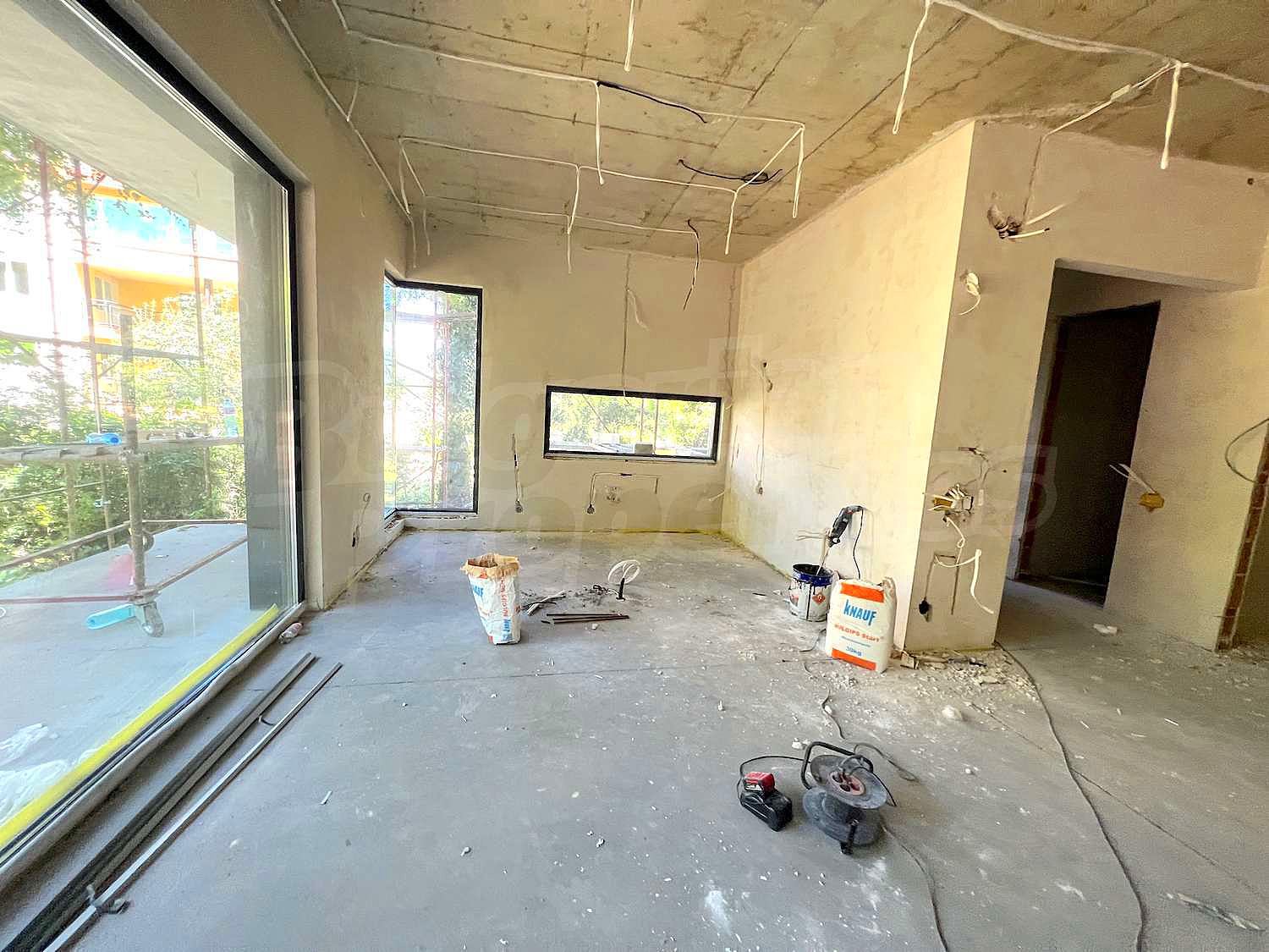 Gallery Picture 11