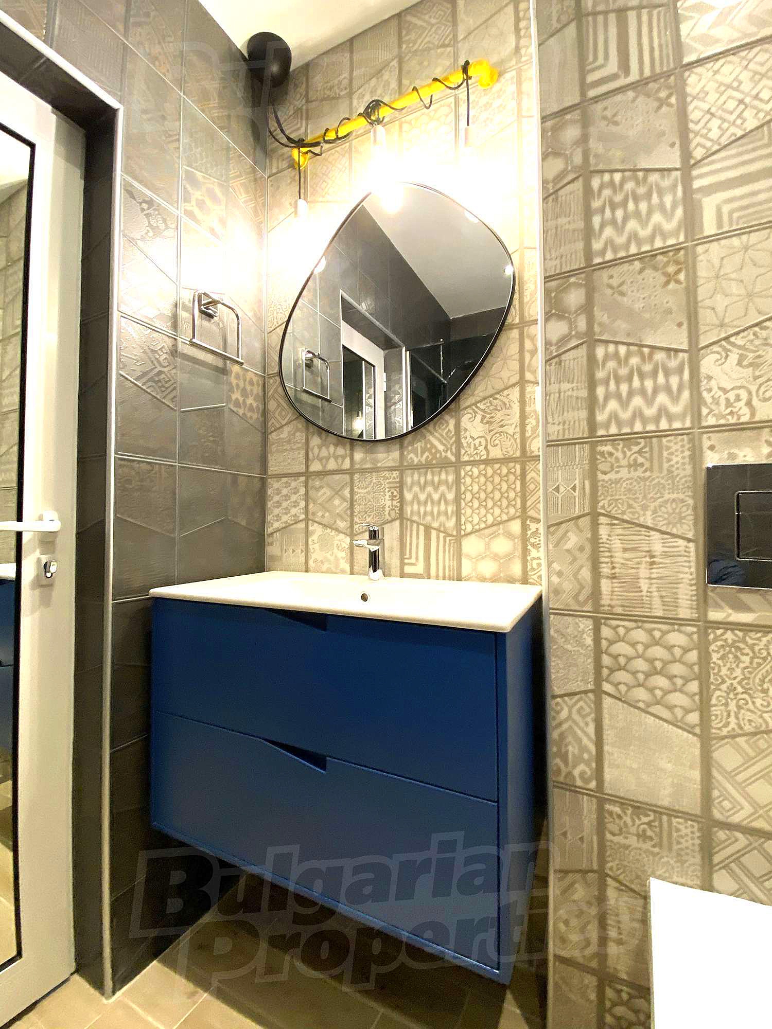 Gallery Picture 5