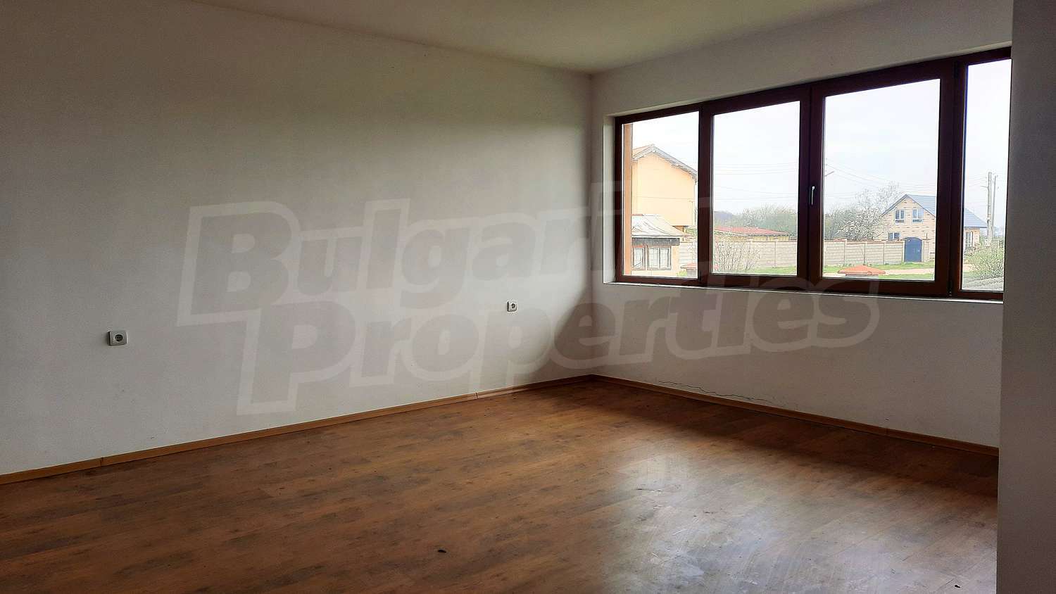 Gallery Picture 16
