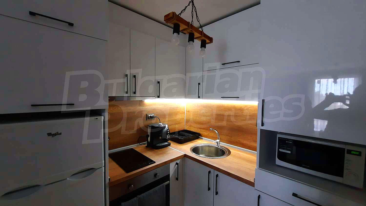 Gallery Picture 14