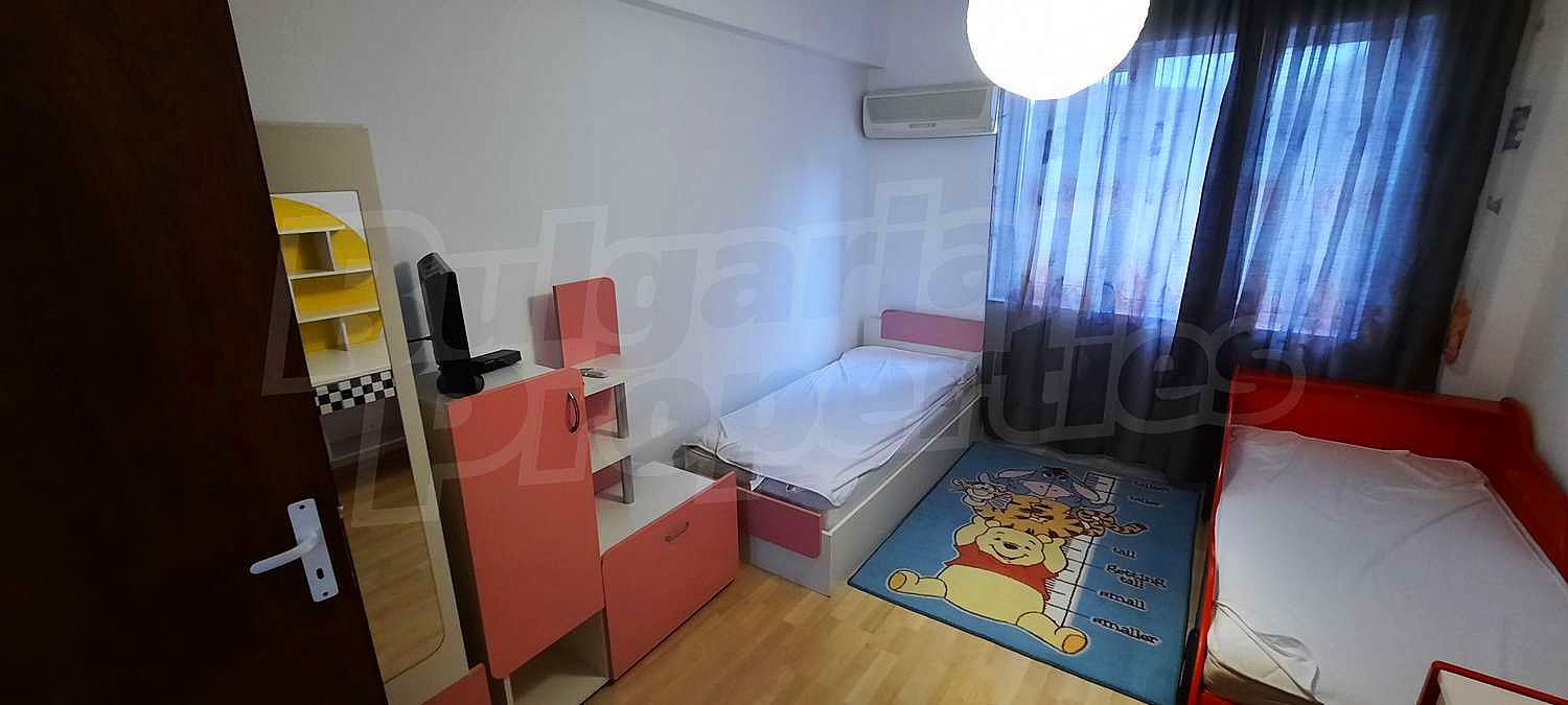 Gallery Picture 24
