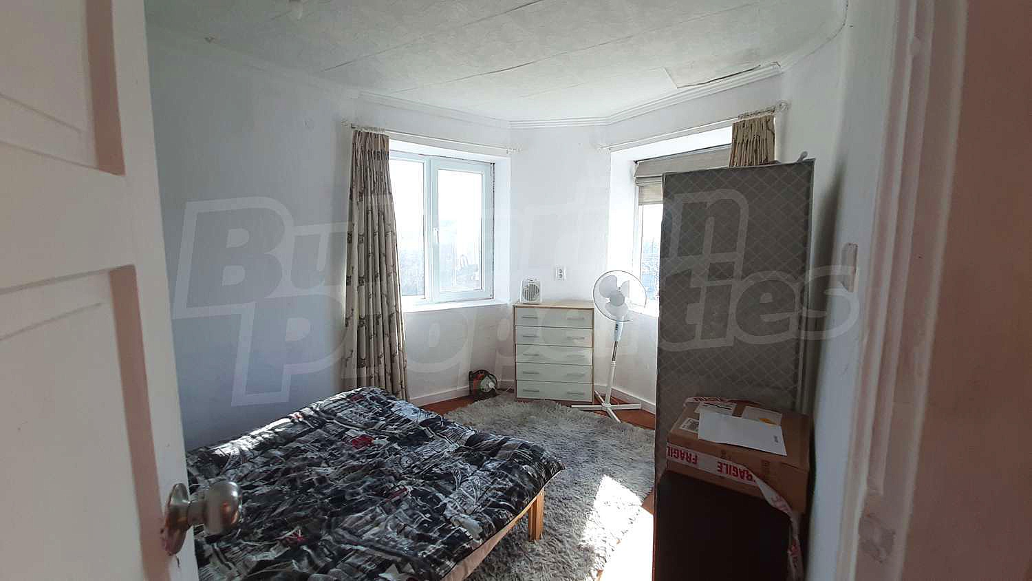 Gallery Picture 14