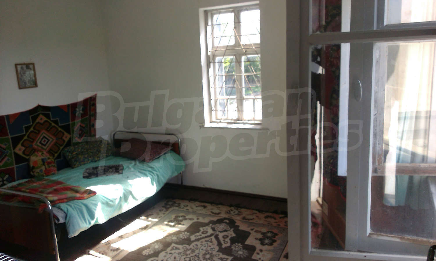 Gallery Picture 12