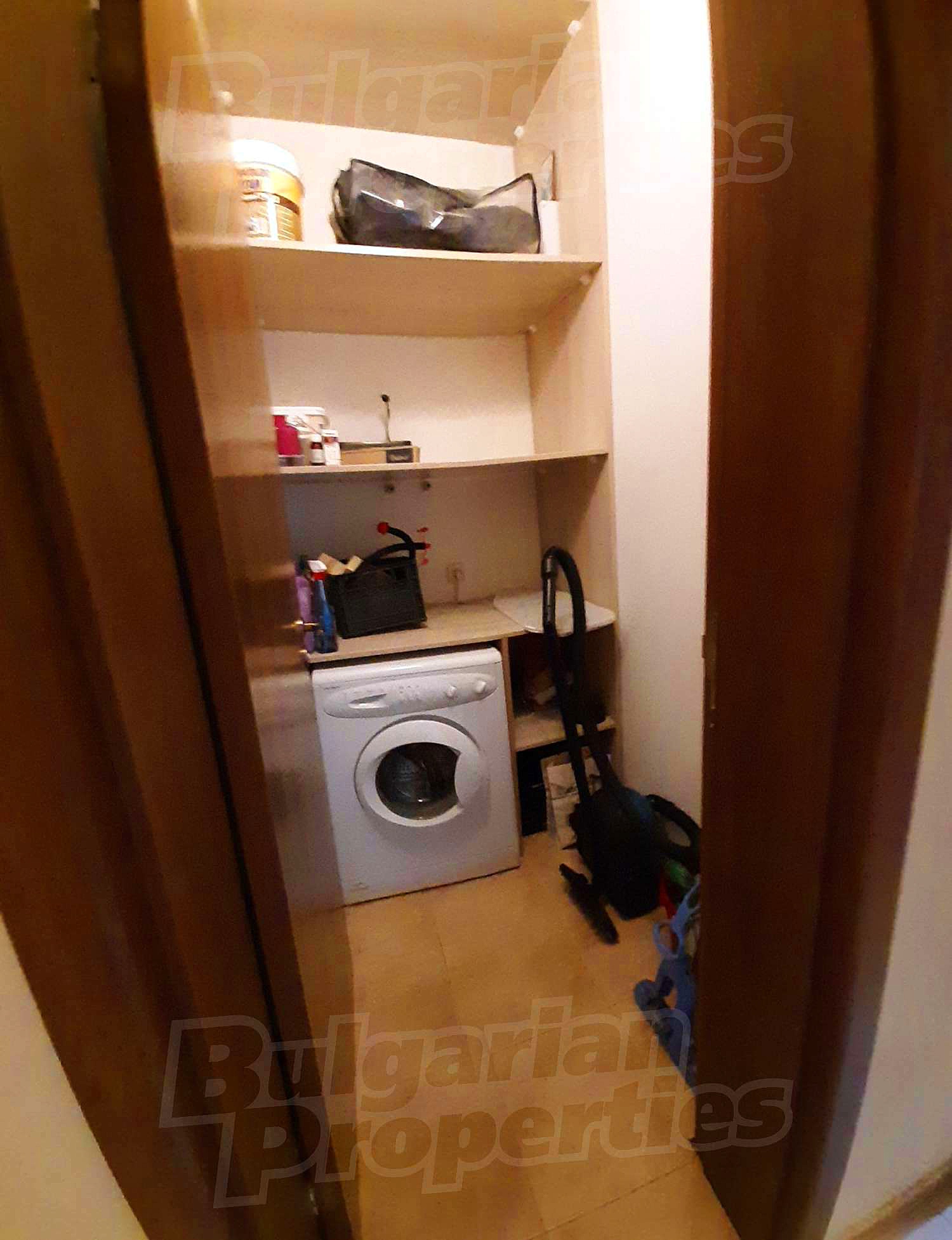 Gallery Picture 8