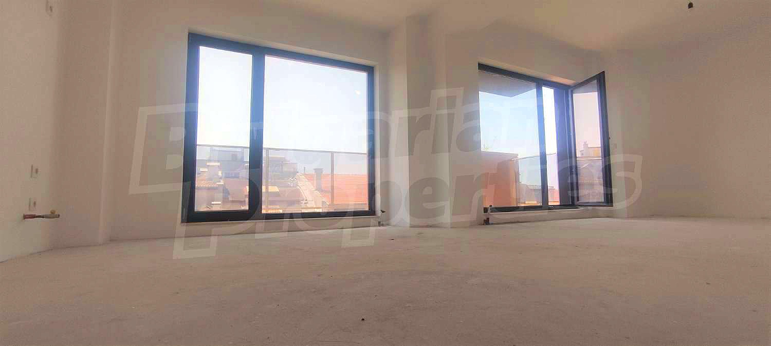 Gallery Picture 2