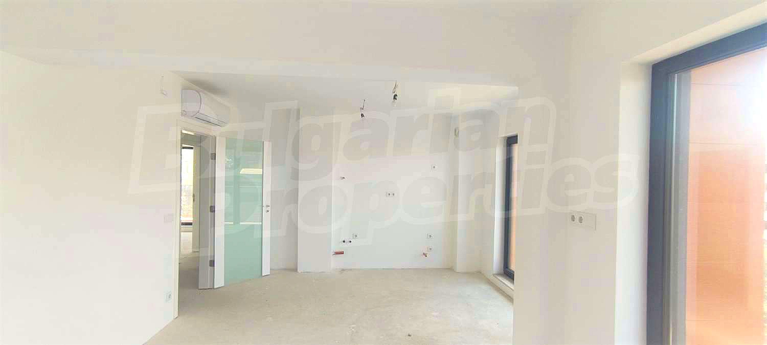 Gallery Picture 5