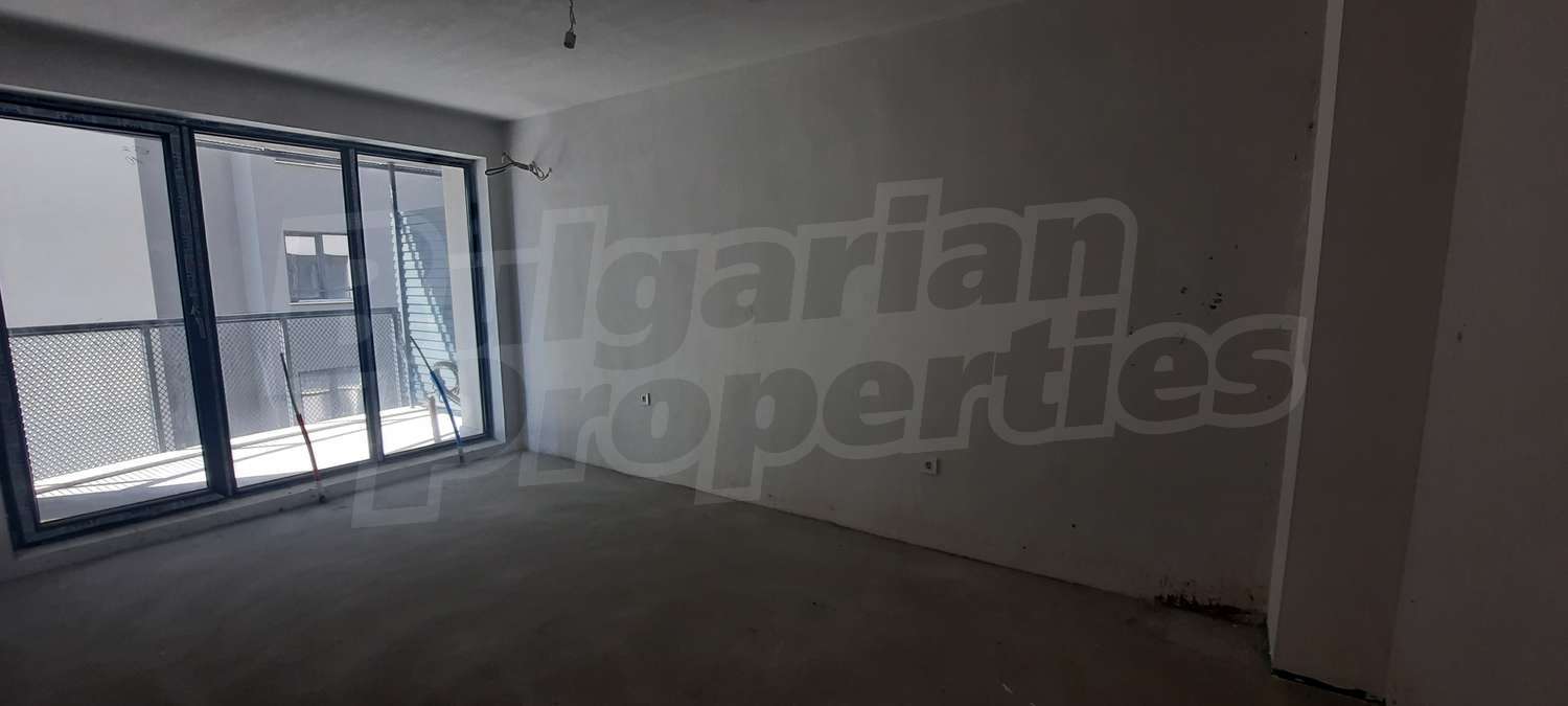 Gallery Picture 9