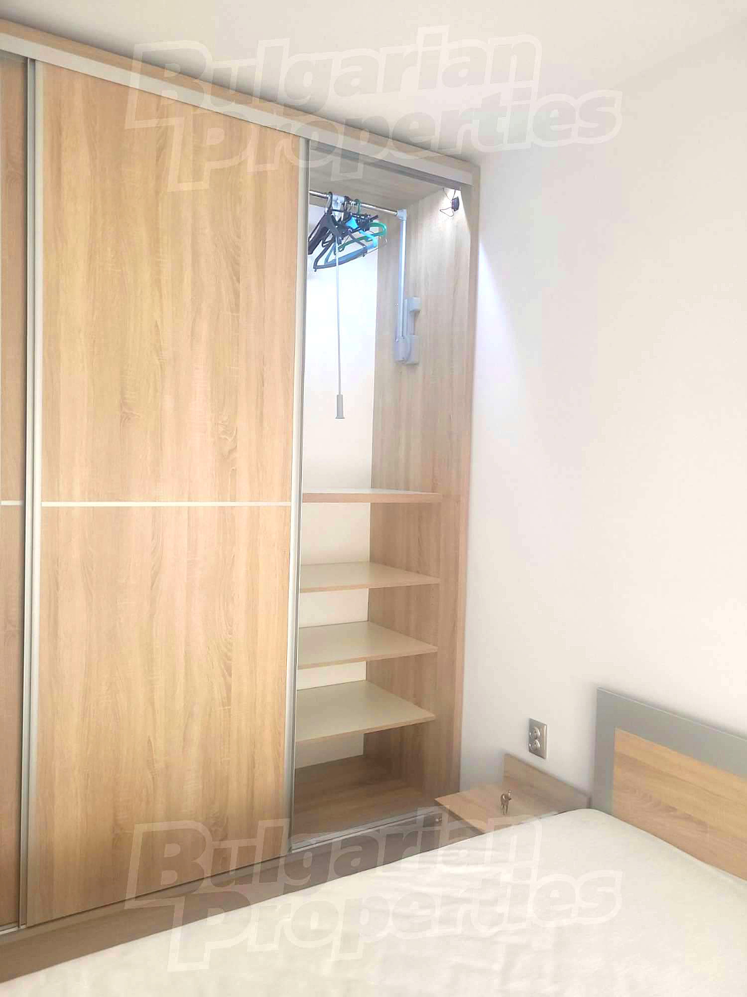 Gallery Picture 4