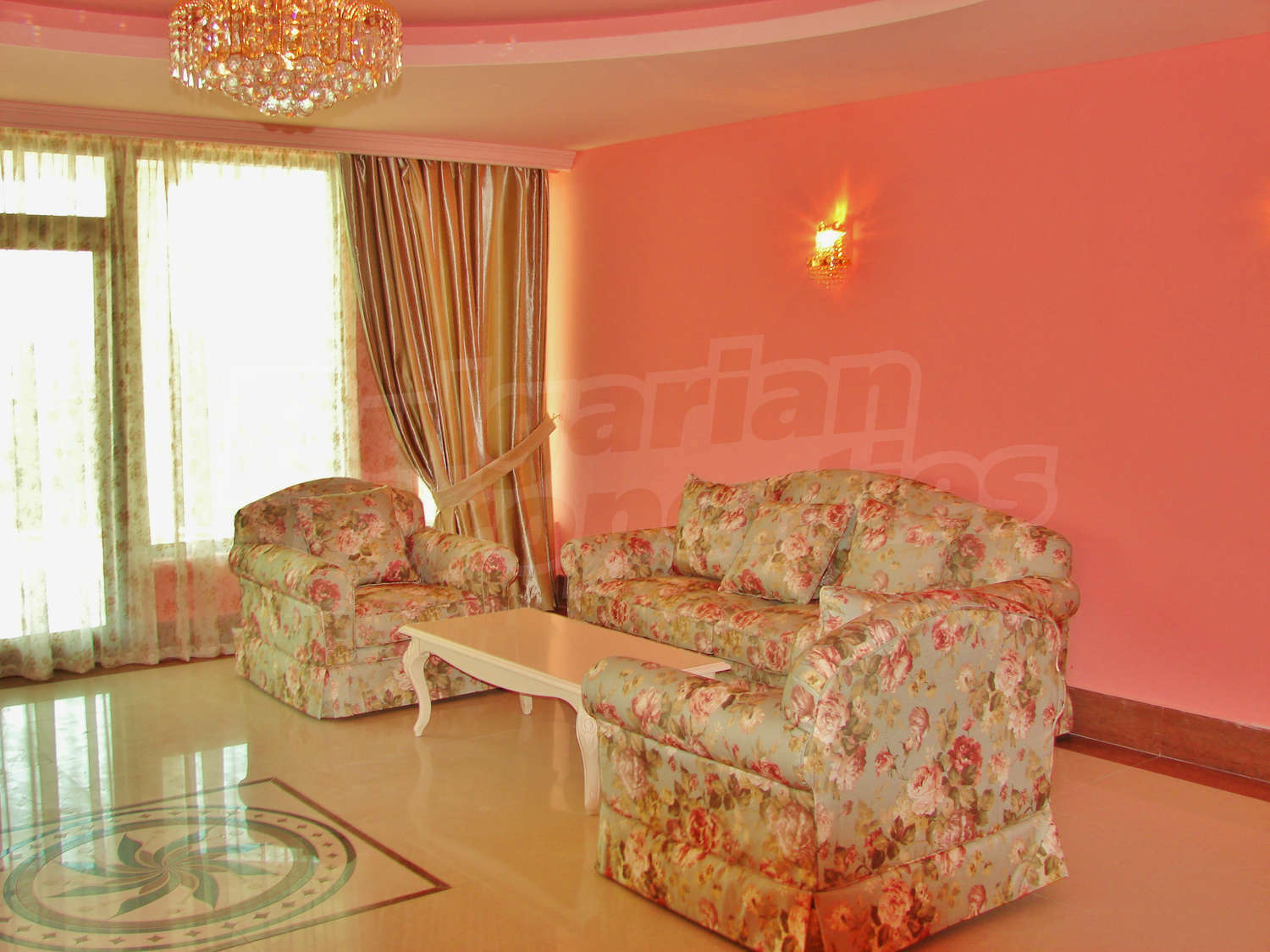 Gallery Picture 13