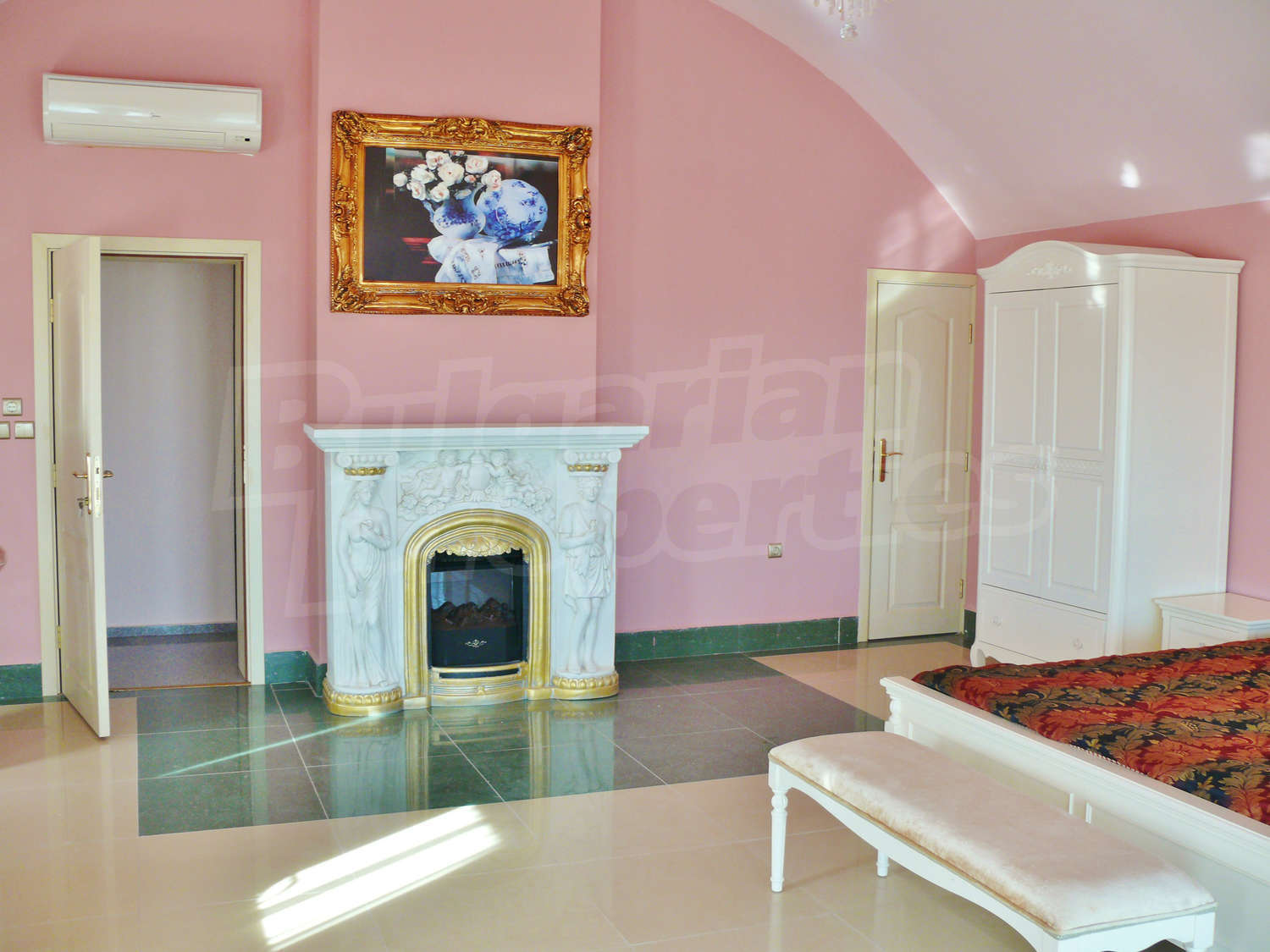 Gallery Picture 27