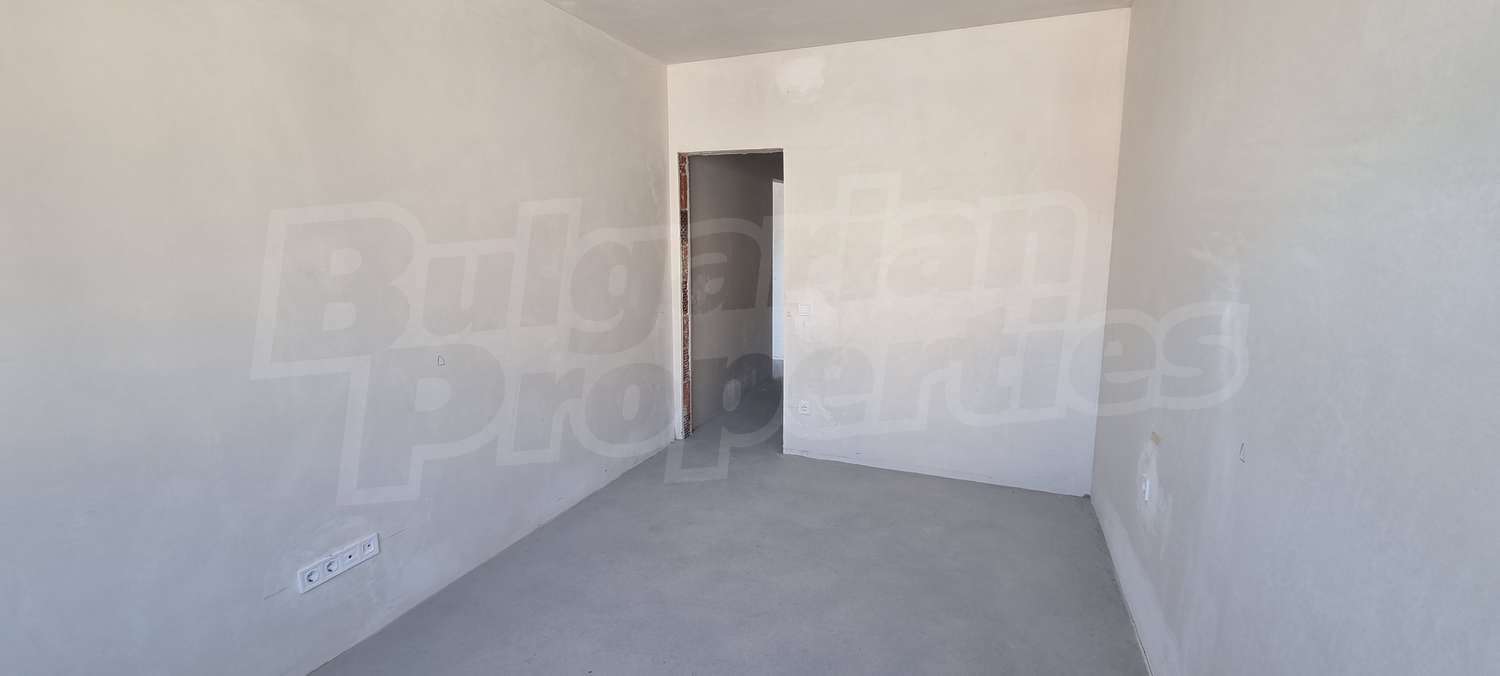 Gallery Picture 6