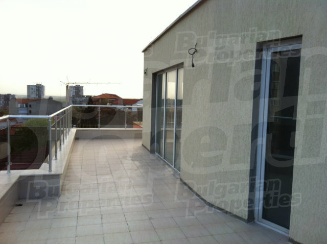 Gallery Picture 15