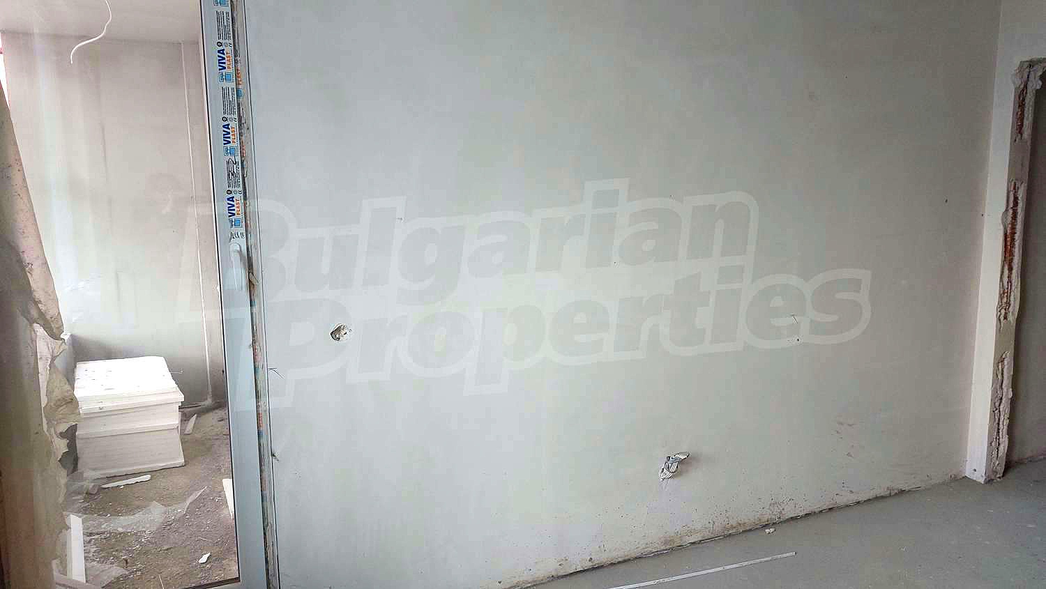 Gallery Picture 12