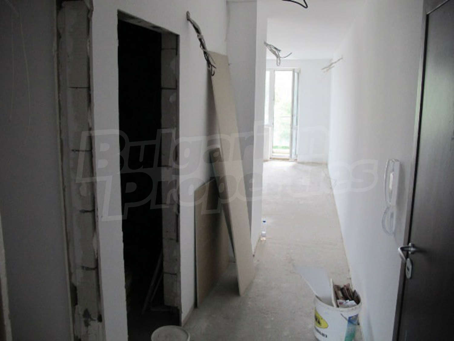 Gallery Picture 15