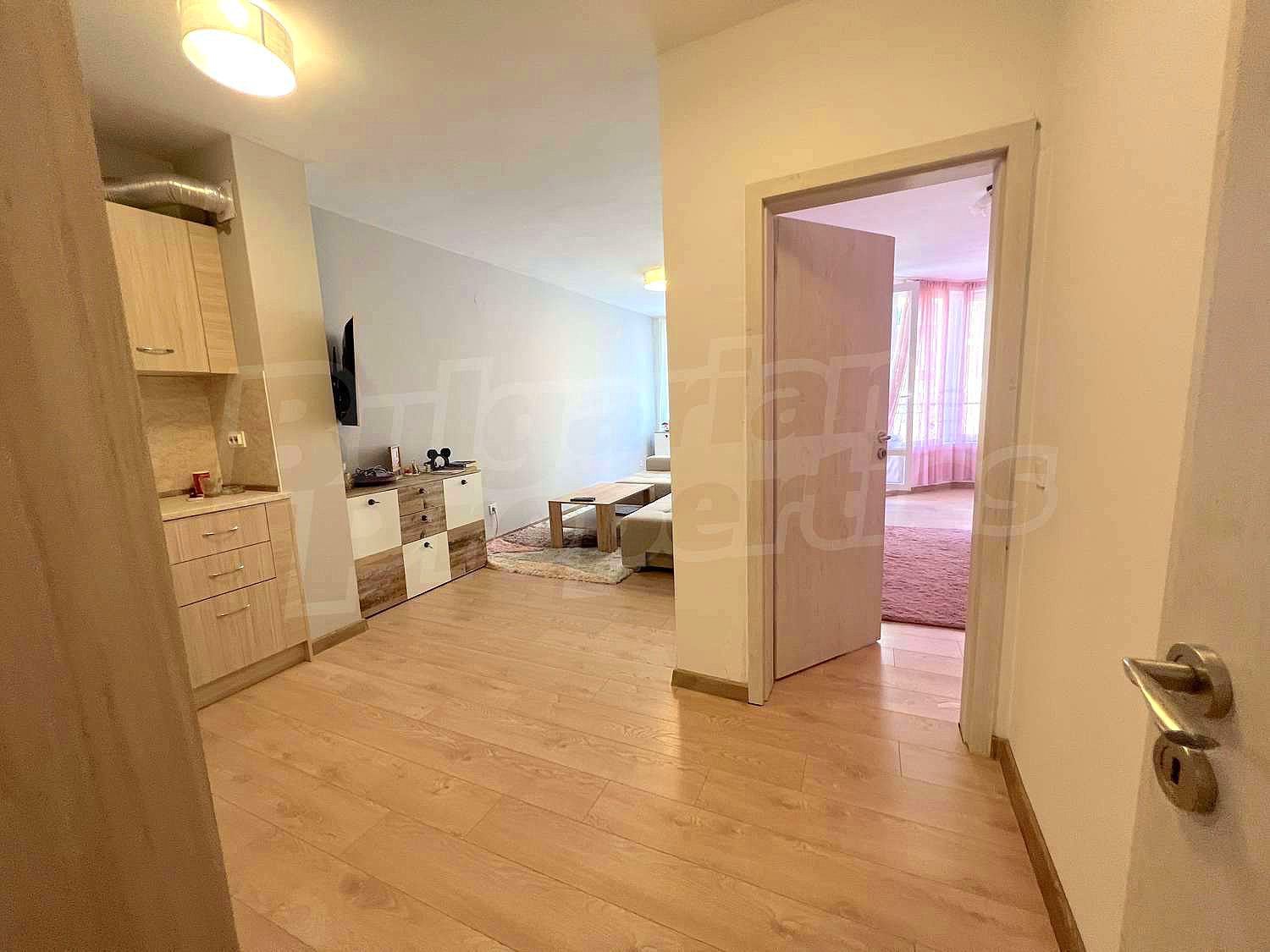 Gallery Picture 3