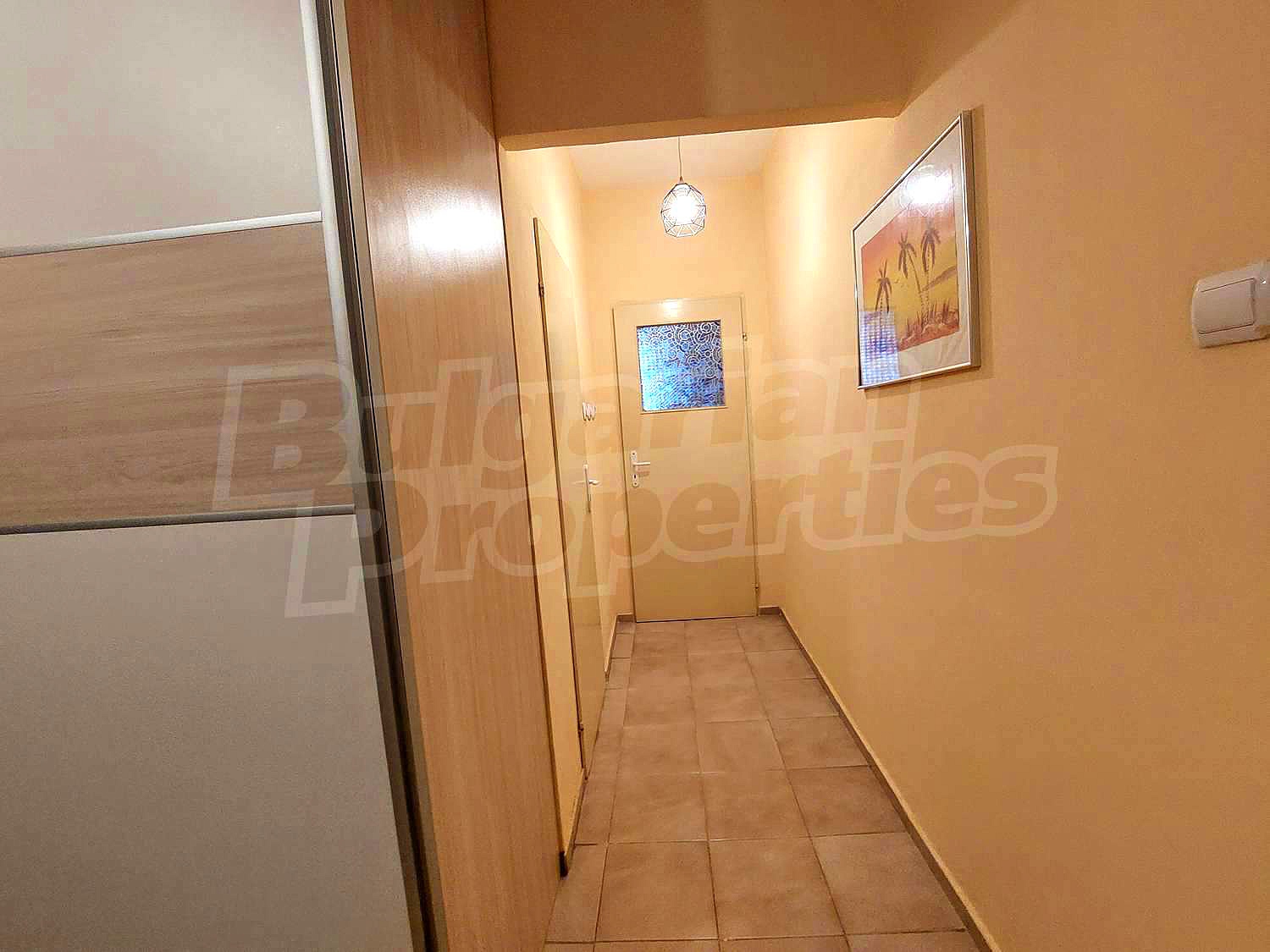 Gallery Picture 10