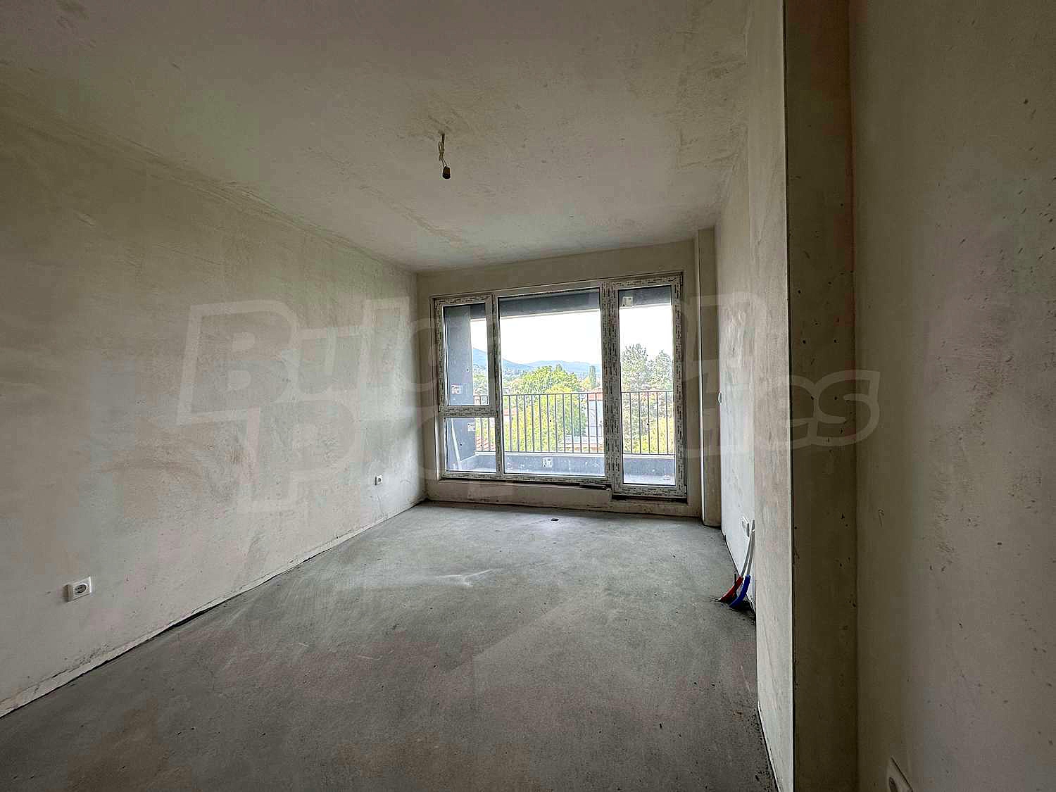 Gallery Picture 4