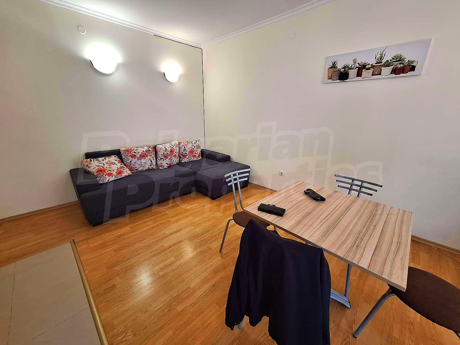 Gallery Picture 5