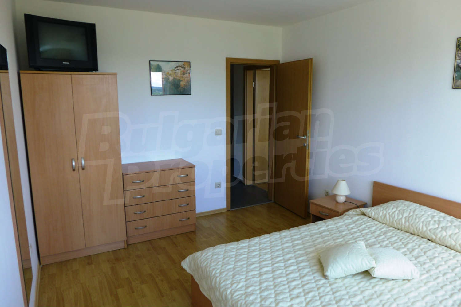 Gallery Picture 11