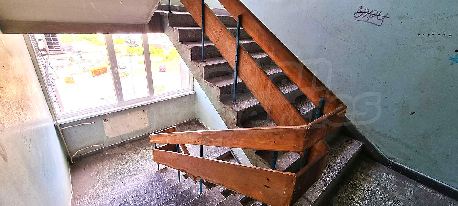 Gallery Picture 15