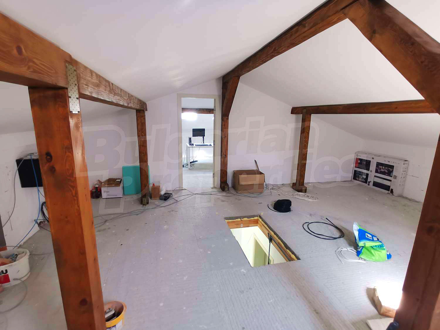 Gallery Picture 17
