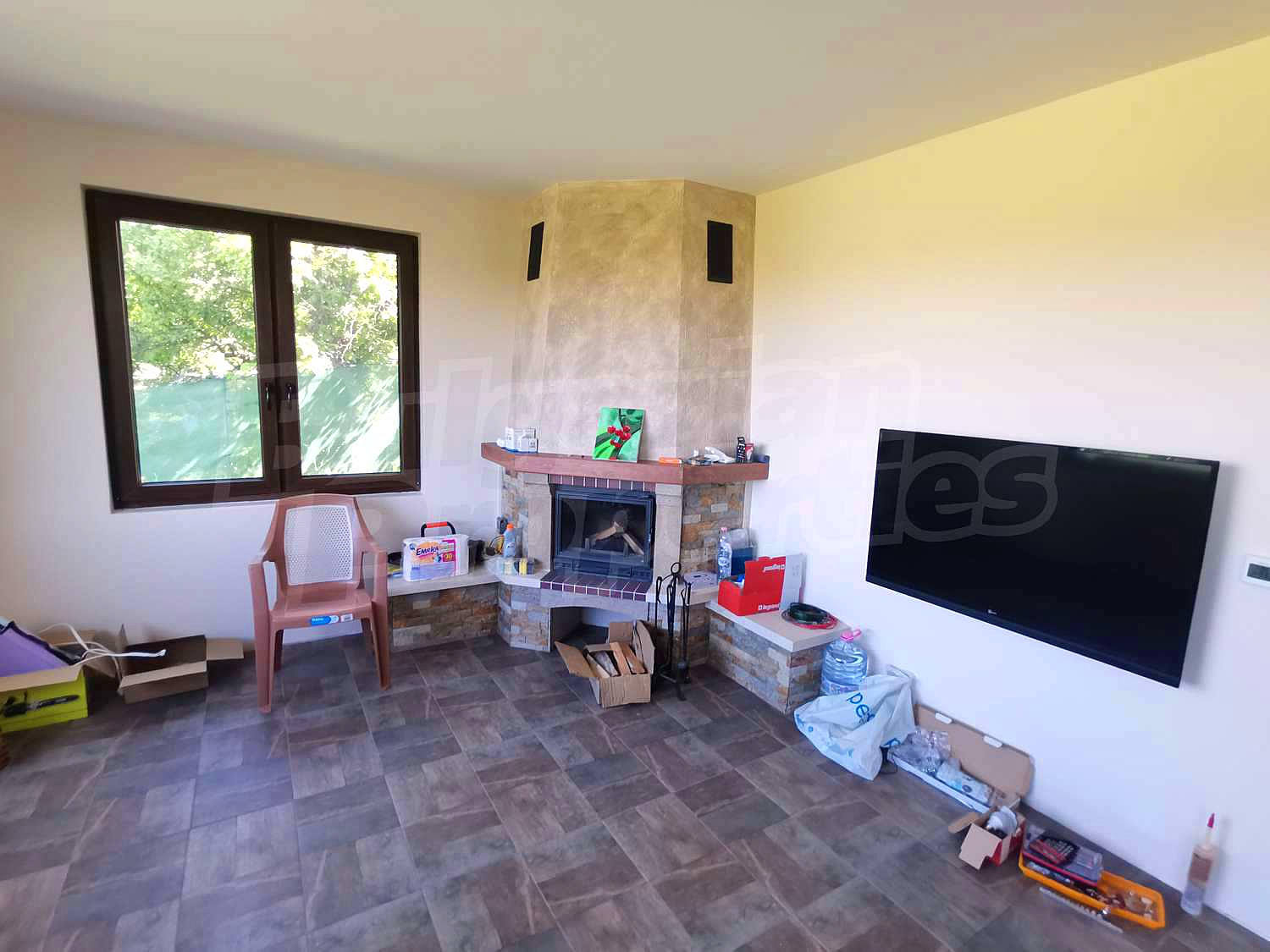 Gallery Picture 14