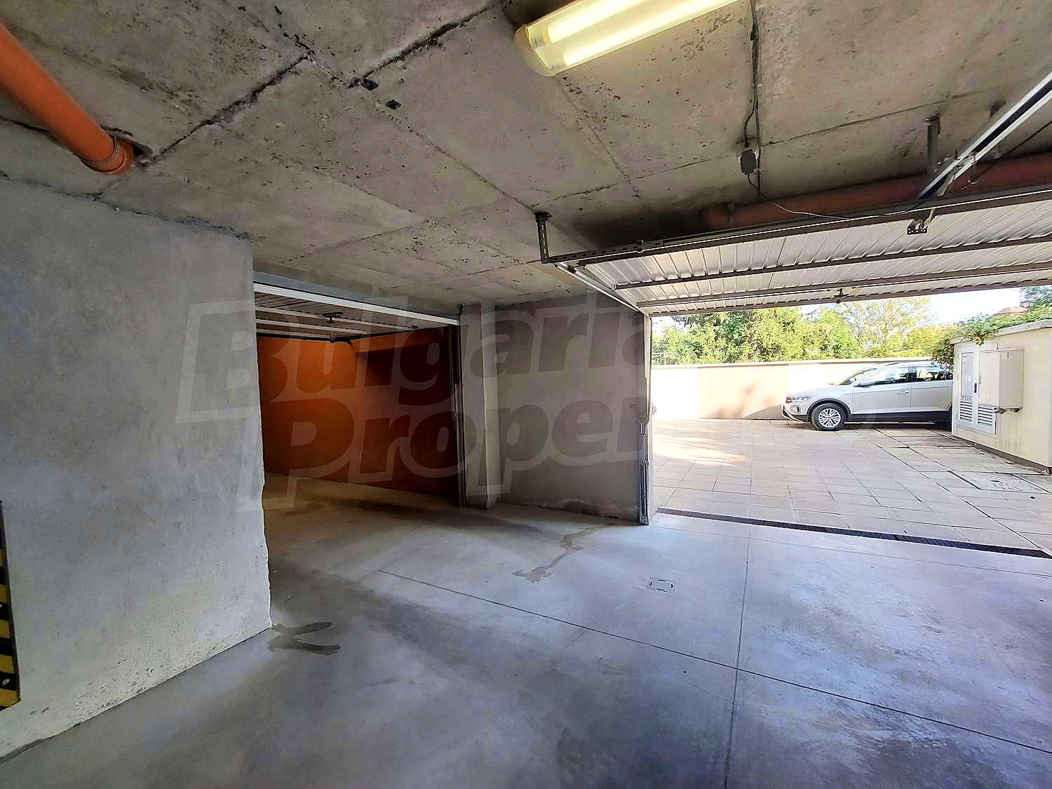 Gallery Picture 15
