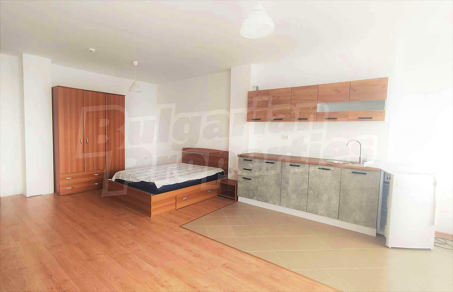 Gallery Picture 5