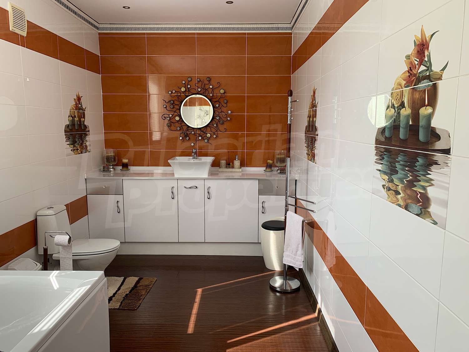 Gallery Picture 15