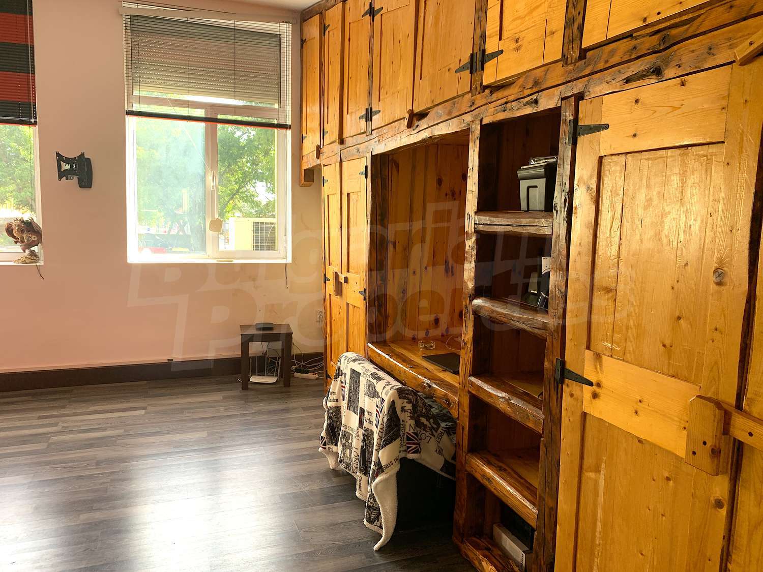 Gallery Picture 21