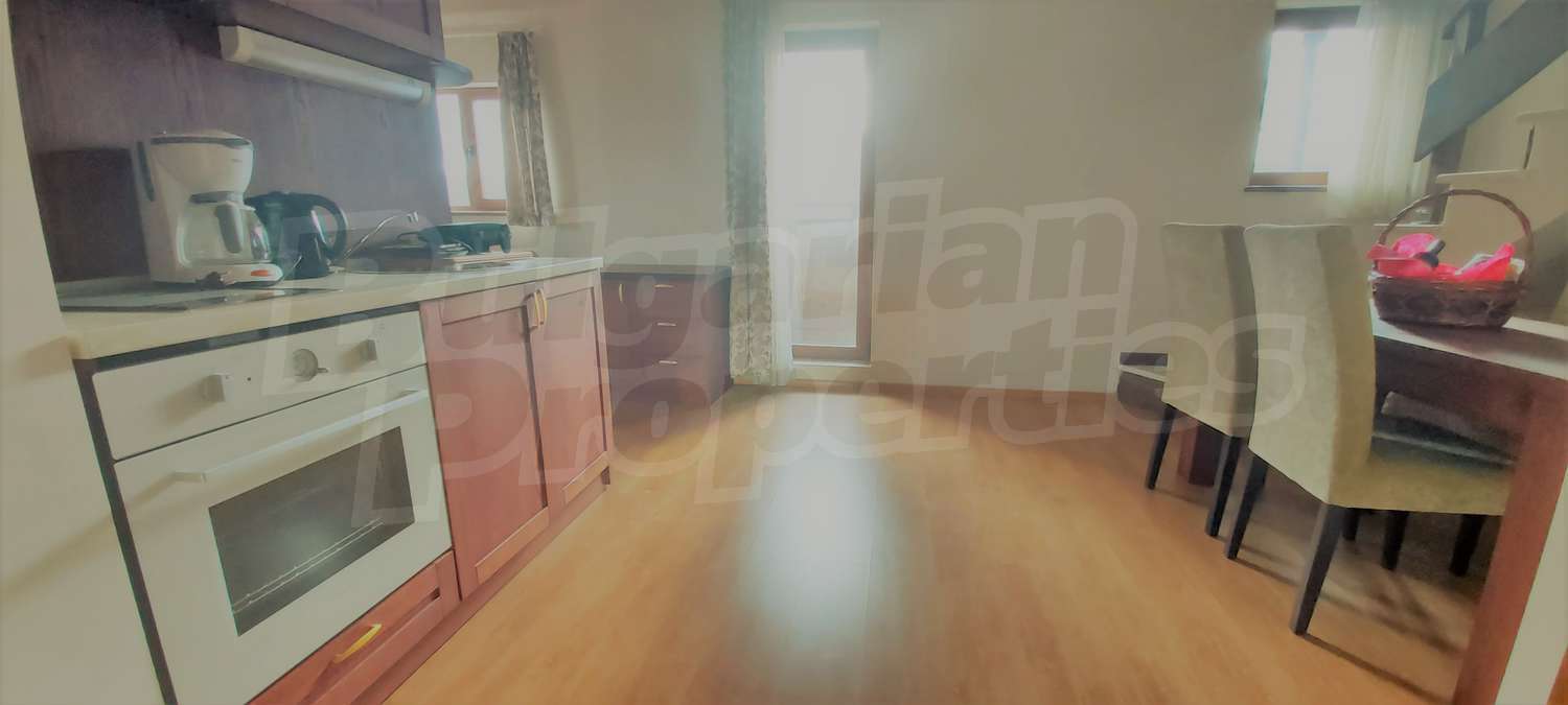 Gallery Picture 9