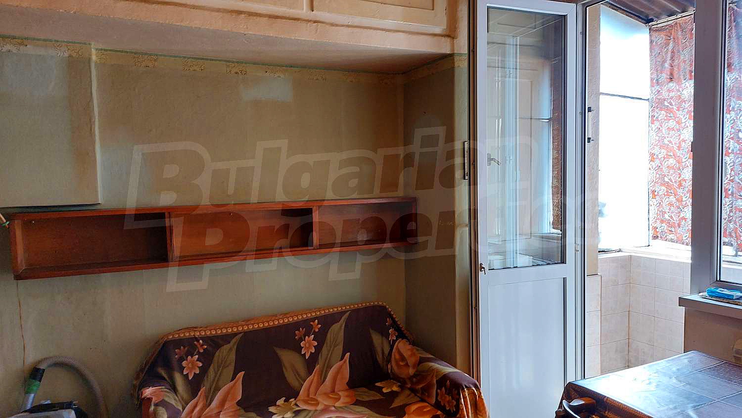 Gallery Picture 10