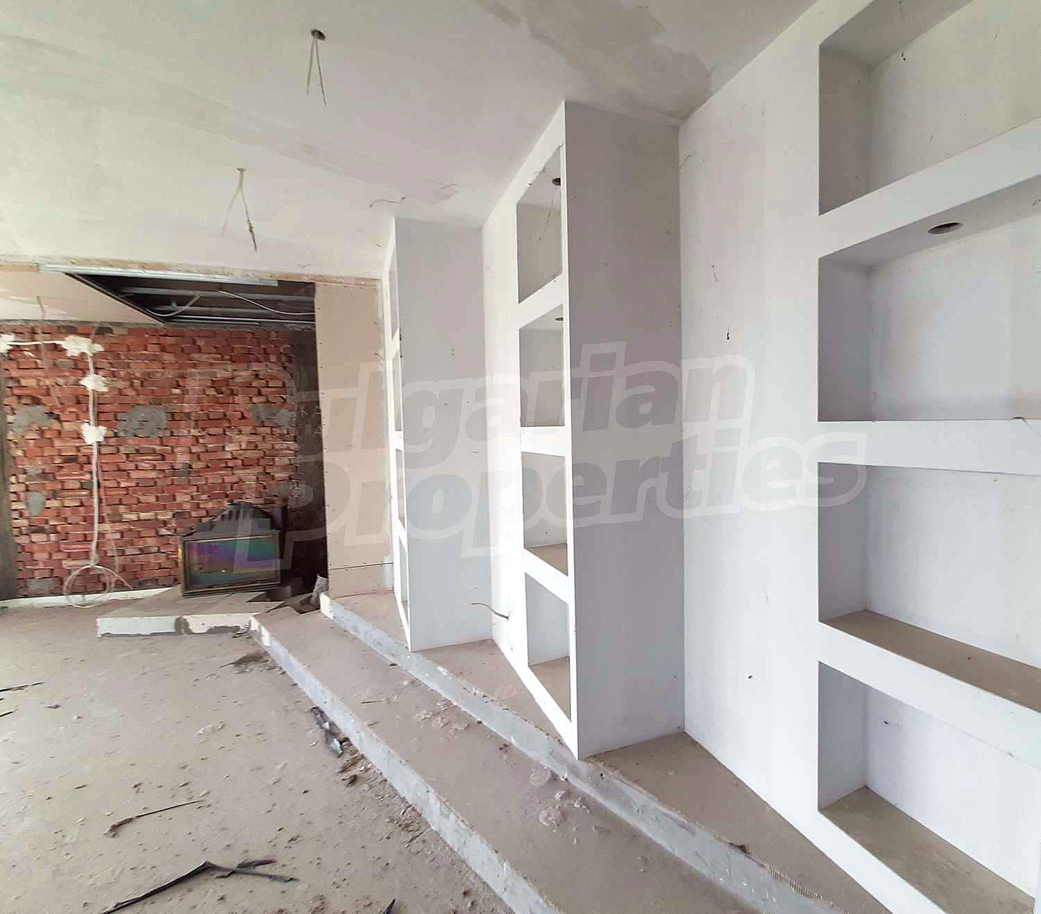 Gallery Picture 15