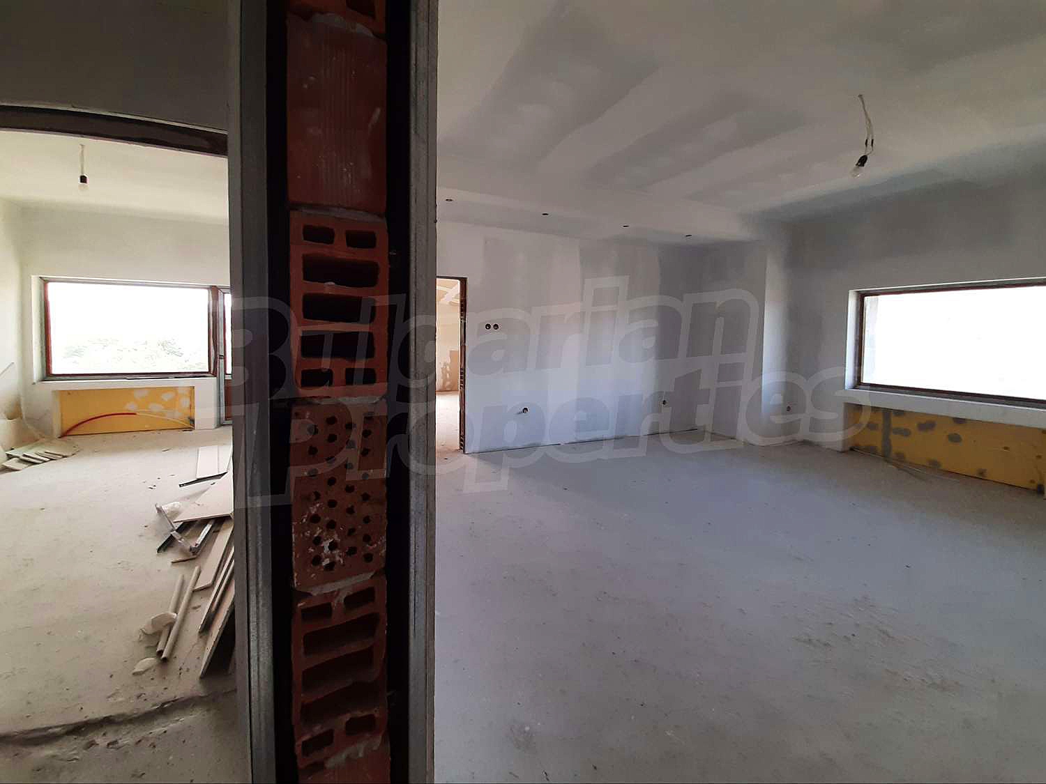 Gallery Picture 12