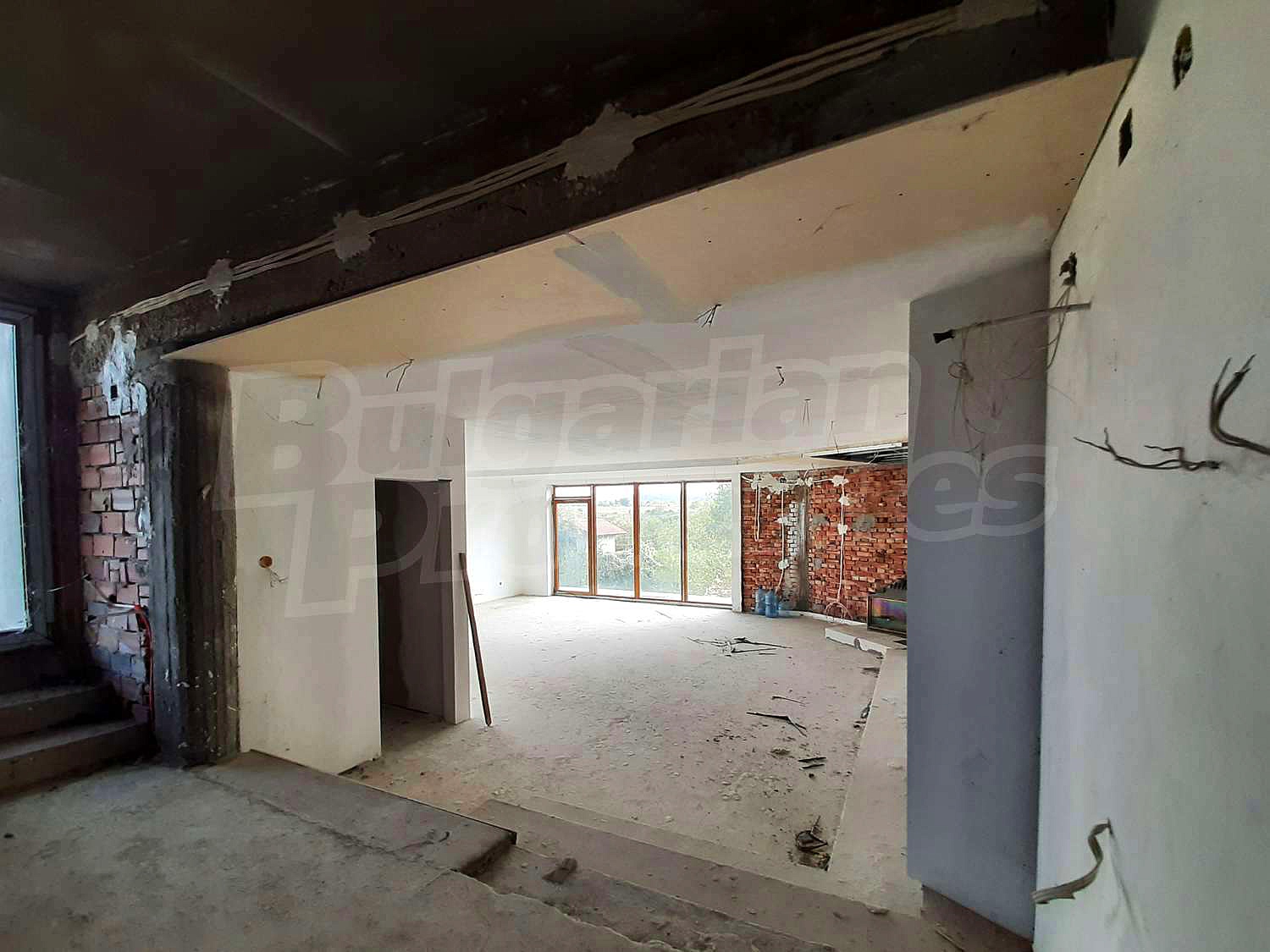 Gallery Picture 17