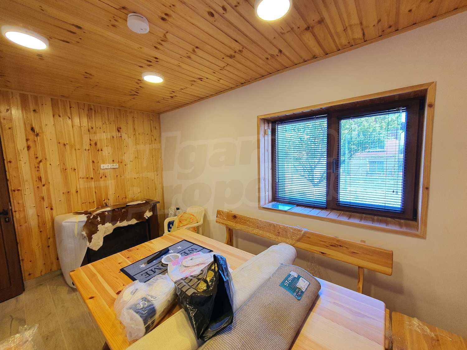 Gallery Picture 33