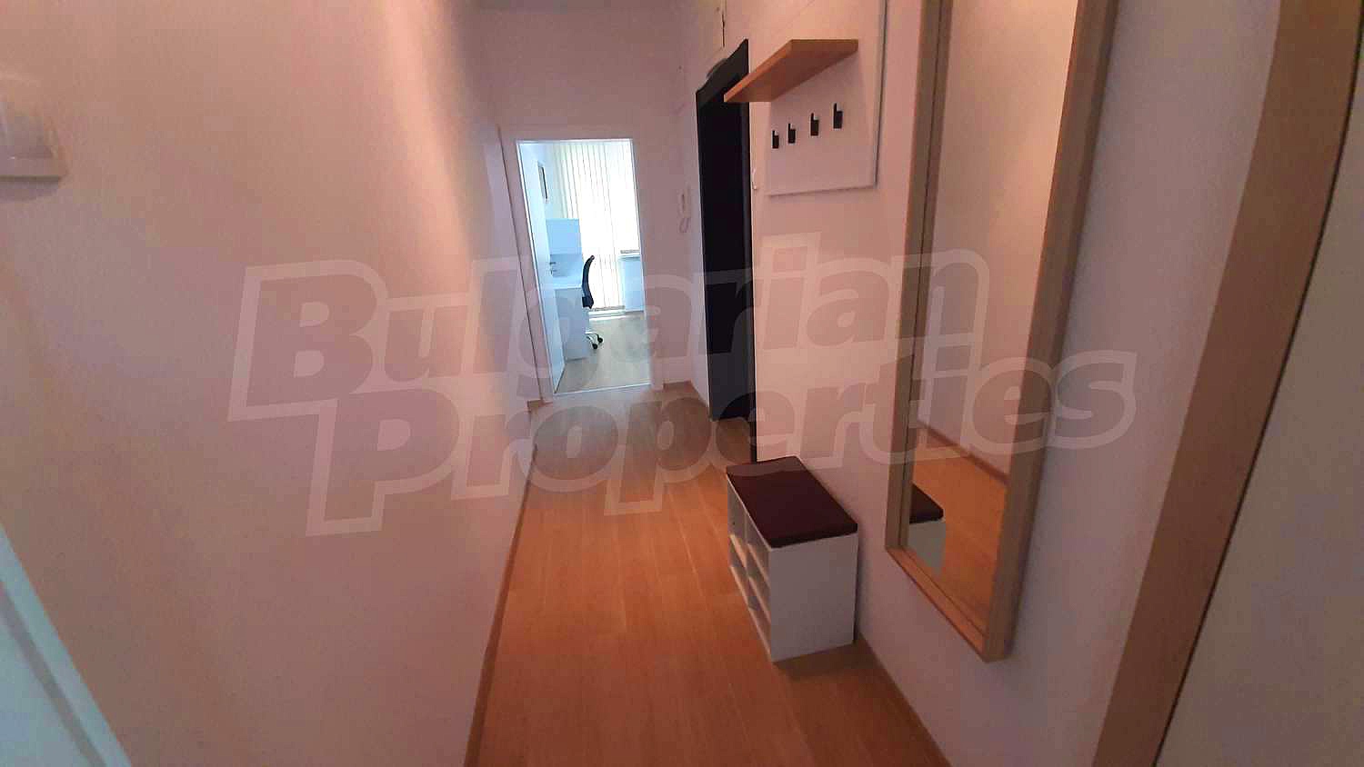 Gallery Picture 37