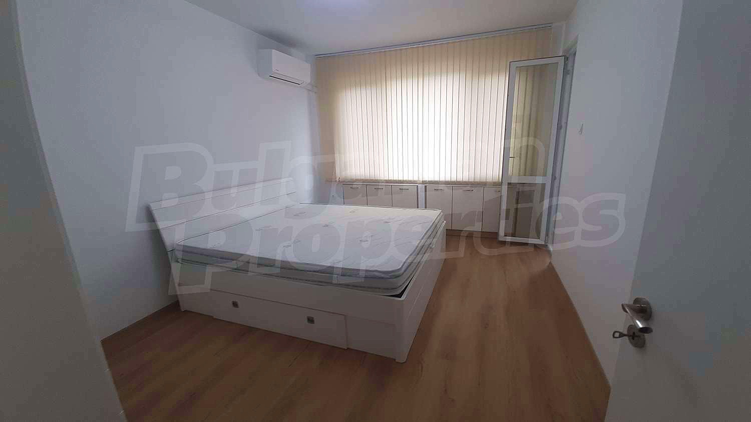Gallery Picture 36