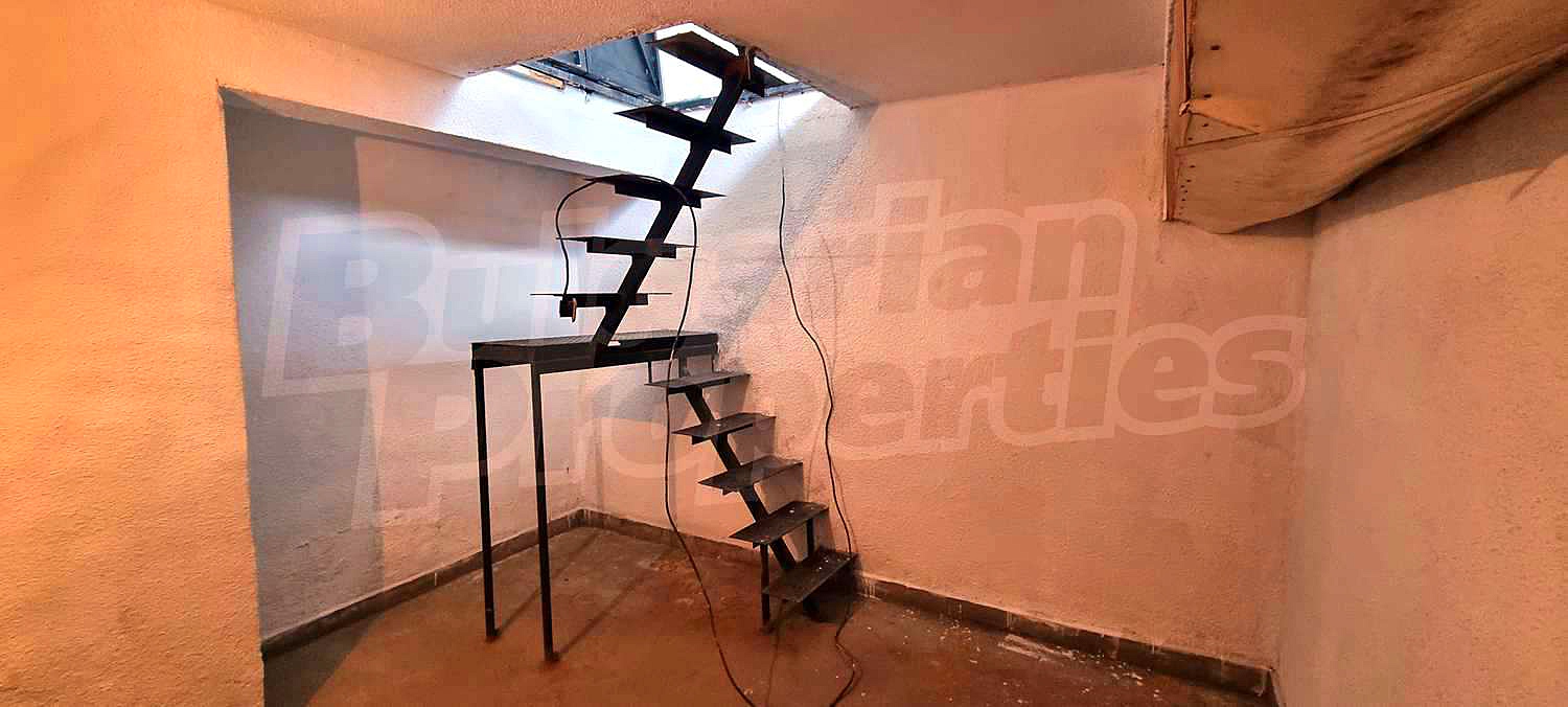 Gallery Picture 8