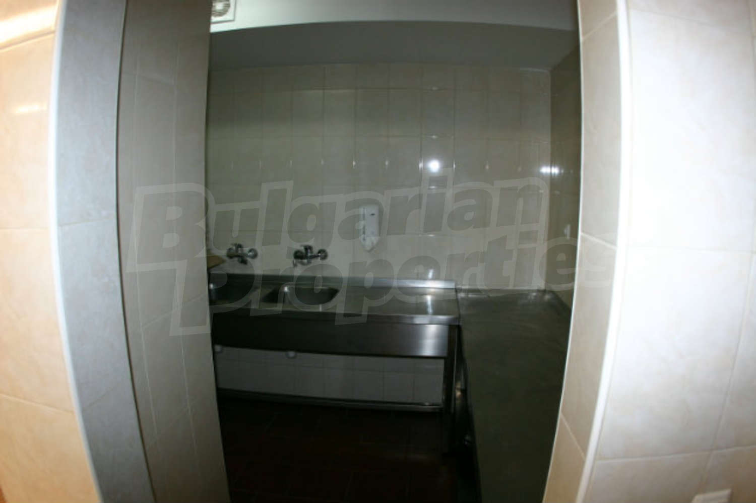 Gallery Picture 16