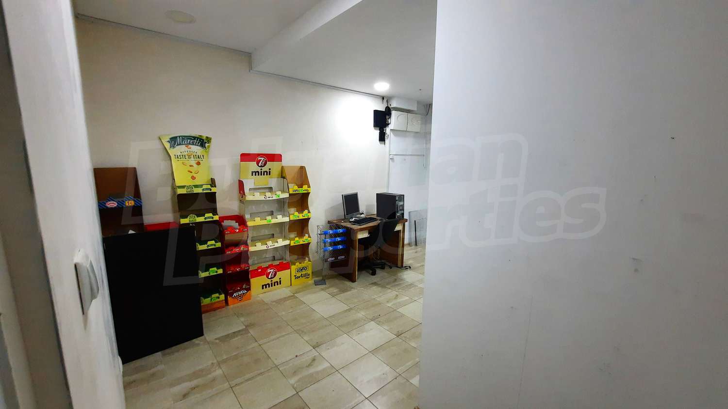 Gallery Picture 9